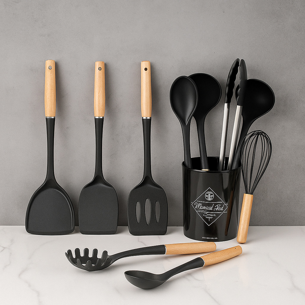 Offset Spatula Set - シリコン製調理器具セット、天然ブナ材のハンドル、耐熱性と滑り止めデザイン、スパチュラ、レードル、スロット付き