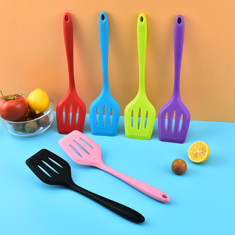 シリコン焦げ付き防止調理器具、注ぎ口、丈夫、ヘラ、卵、魚鍋鍋 - Offset Spatula Set のレビューと価格