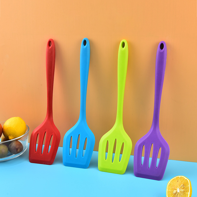 シリコン焦げ付き防止調理器具、注ぎ口、丈夫、ヘラ、卵、魚鍋鍋 - Offset Spatula Set のレビューと価格